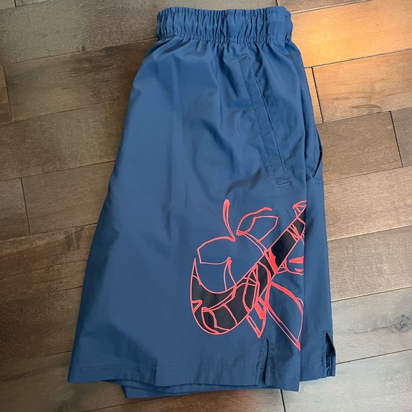 Nike shorts (rare) - Picture 2 of 3